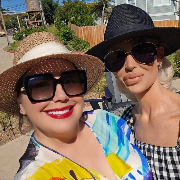 Meet your Posher, Kristina - Picture 10 of 16